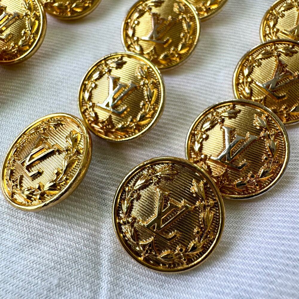 Set of 12 Authentic Louis Vuitton Uniforms Replacement Buttons Gold Tone - Picture 2 of 4